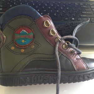 Children's Black & Brown Boots (5.5) - NEW